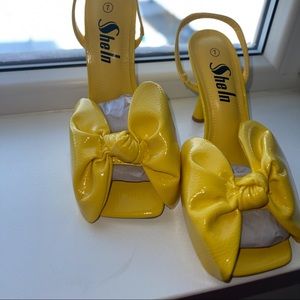 Faux yellow patent now opened toe heels